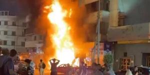 حريق مطعم بميدان سفير يشعل شرفات عقار سكني.. ومحافظ القاهرة يقرر تشكيل لجنة فنية عاجلة ـ اعرف كورة