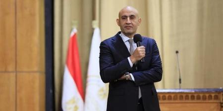 وزير التعليم يتخذ قرارات جريئة لدعم معلمي الحصة ورفع كفاءة العملية التعليمية.. رفع سن التقديم لمسابقة معلمي الحصة إلى 45 عاما.. المسابقة تنطلق فى يونيو المقبل ـ اعرف كورة