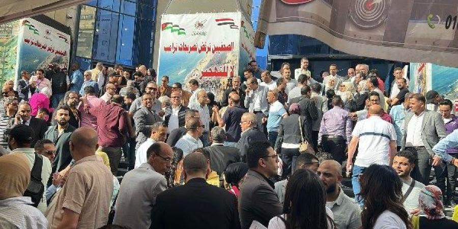 من يحسم مقعد النقيب .. حشود الصحفيين يدلون بأصواتهم في انتخابات الجمعية العمومية - اعرف كورة