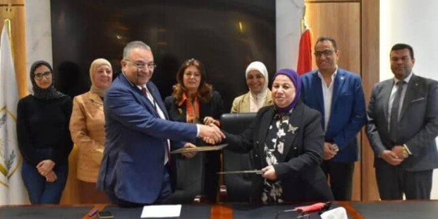 بروتوكول تعاون بين معهد بحوث الهندسة الوراثية بجامعة السادات وكلية التكنولوجيا الحيوية بجامعة بدر - اعرف كورة