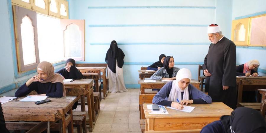 اليوم .. انطلاق امتحانات النقل للمرحلتين الابتدائية والإعدادية الأزهرية - اعرف كورة