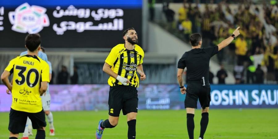 ترتيب هدافين دوري روشن بعد تسجيل كريم بنزيما ثنائية في شباك الفيحاء ـ اعرف كورة