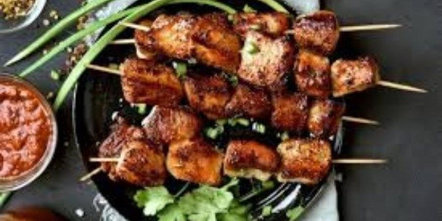 هتديكي نفس طعم الحاتي .. طريقة نجلاء الشرشابي لتتبيل اللحم المشوي - اعرف كورة