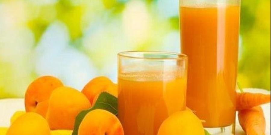منعش ولذيذ فى الحر.. اعرف طريق عمل عصير المشمش بالجزر| زى الكافيهات - اعرف كورة