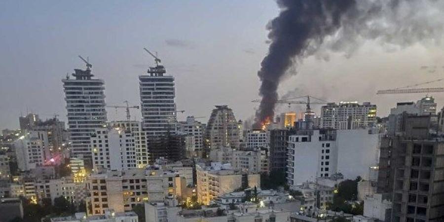 الحكومة الإيرانية: نبدأ في إعادة بناء المنازل والمنشآت المتضررة في الغارات الإسرائيلية - اعرف كورة