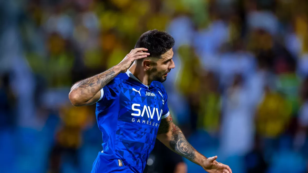 «عودة الأهلي السعودي إلى دوري روشن تثير الجدل وكواليس ميتروفيتش تكشف التفاصيل»