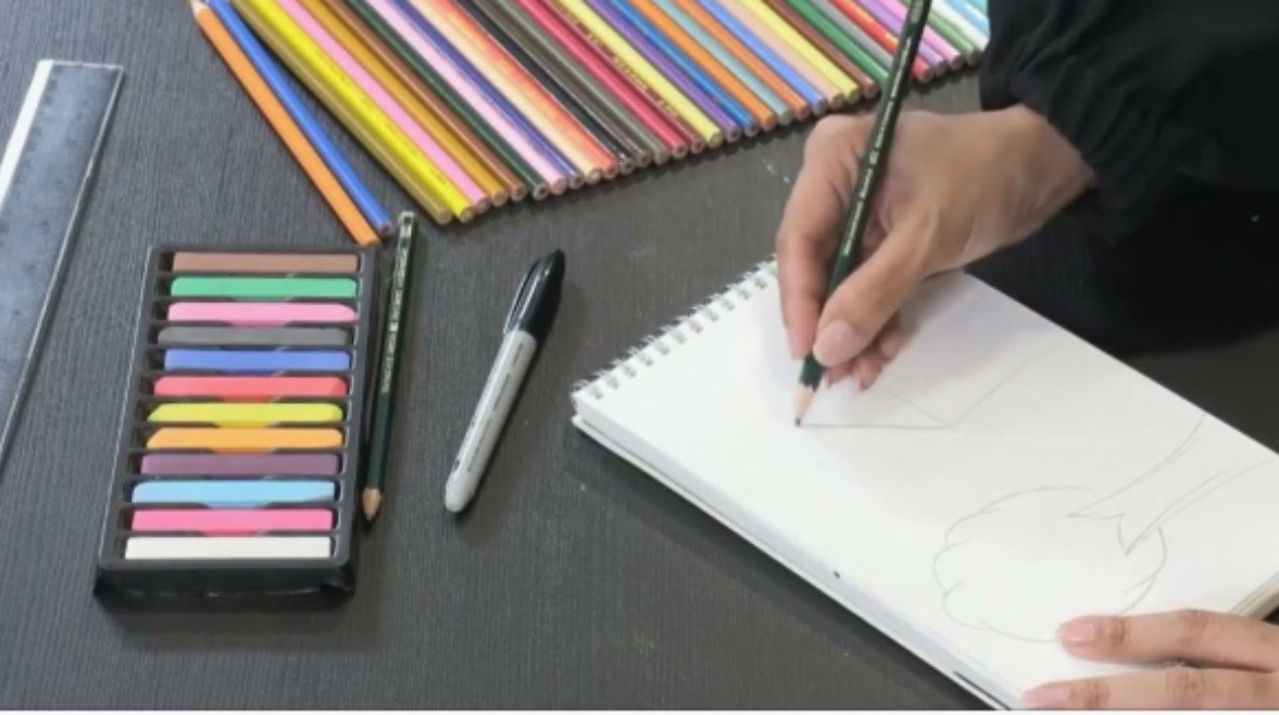 «استعد بتميز لأولى إعدادي، مراجعة شاملة لمادة التربية الفنية للترم الأول 2025-2026»