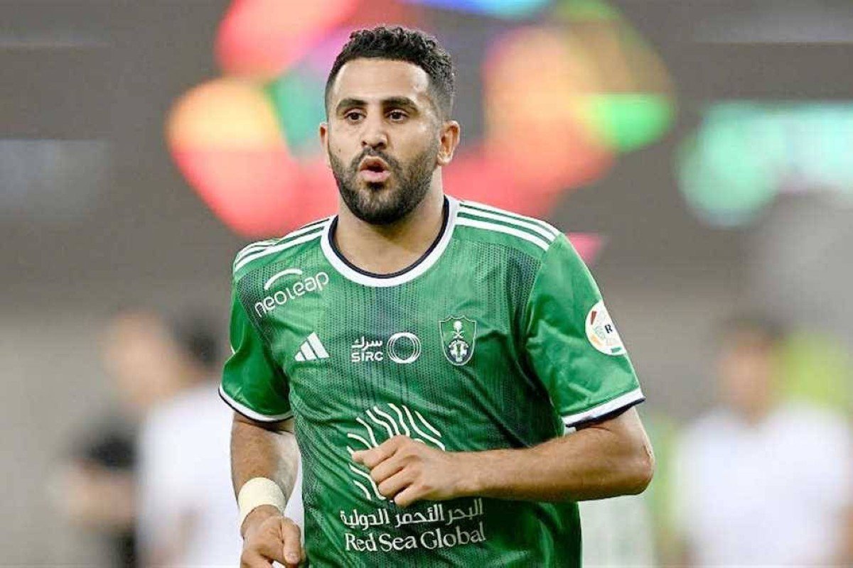 «رياض محرز يتفوق على رونالدو في منافسة أفضل لاعب بالشرق الأوسط»