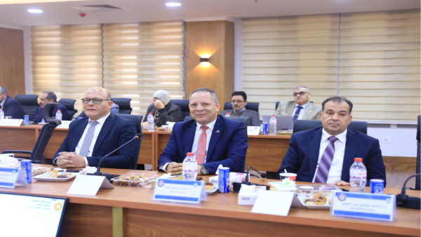 «رئيس جامعة دمياط يشارك في اجتماع المجلس الأعلى للجامعات في بورسعيد»