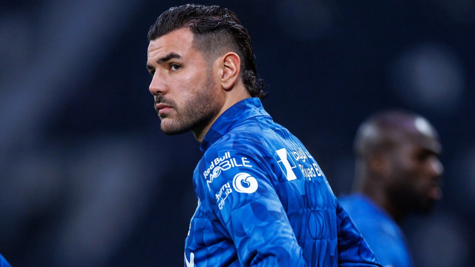 «استحققت معاملة أفضل» ثيو هيرنانديز يكشف تفاصيل رسالة إنزاجي لإقناعه بالانتقال إلى الهلال وطريقة خروجه من ميلان