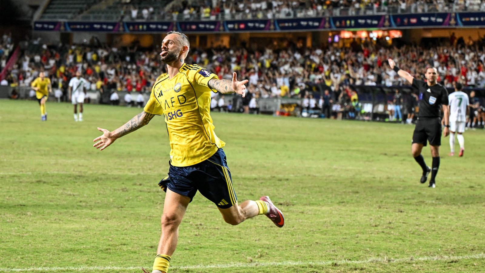 «قرار تاريخي لرئيس النصر بروزوفيتش يحدد مستقبله مع النادي»