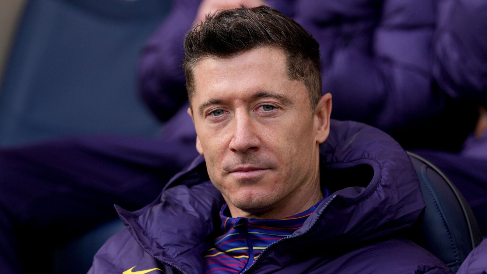 «رحيل ليفاندوفسكي عن برشلونة.. تحذيرات أسطورة بولندا من خطوة “غير محسوبة” نحو السعودية»