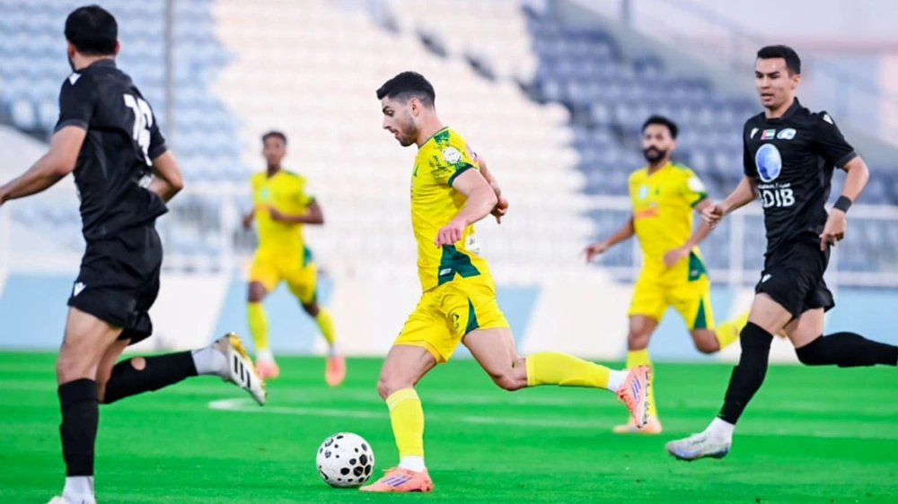 «الهزيمة الودية» الخليج يتعرض لخسارة بثلاثية أمام بني ياس