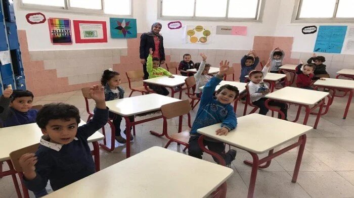 «تعرف على الجدول الزمني الجديد» انتهاء الفصل الدراسي الأول وبداية إجازة نصف العام 2026 في المؤسسات التعليمية