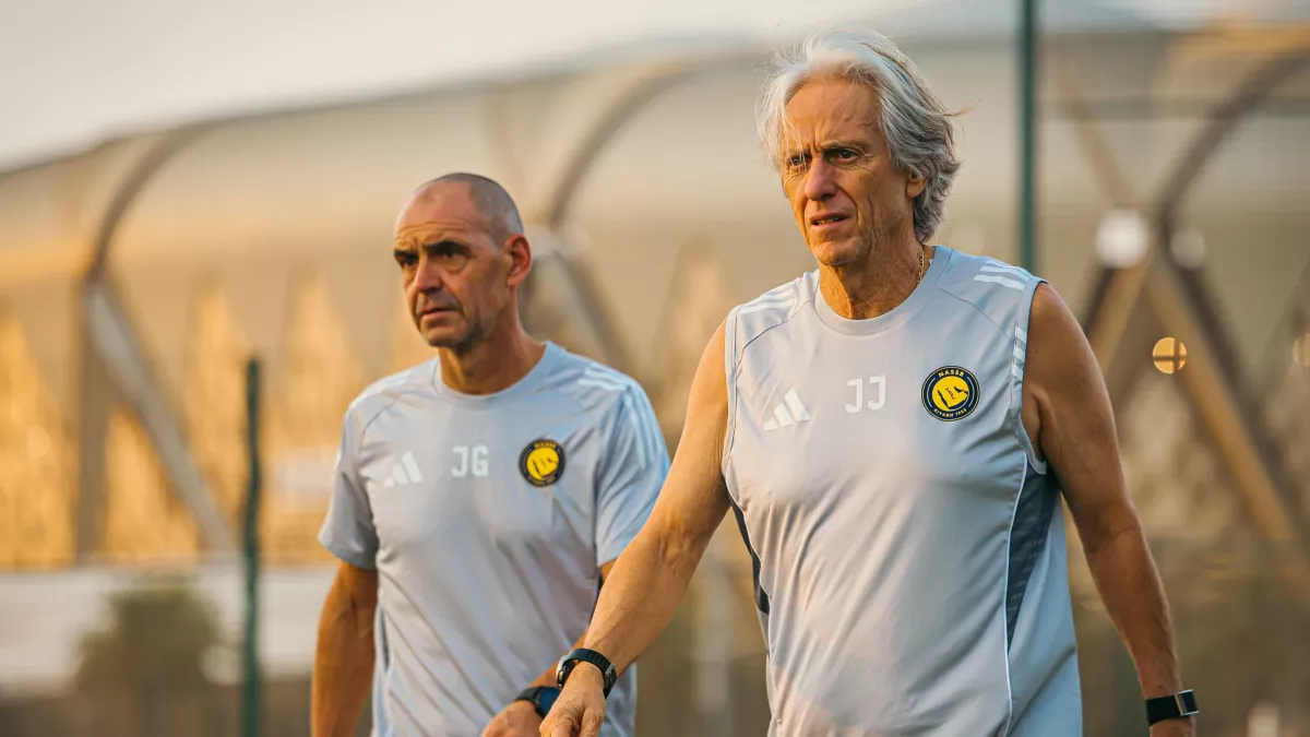 «استعدادات فريق العالمي تتألق تحت الأمطار استعدادًا للمنافسات المقبلة»