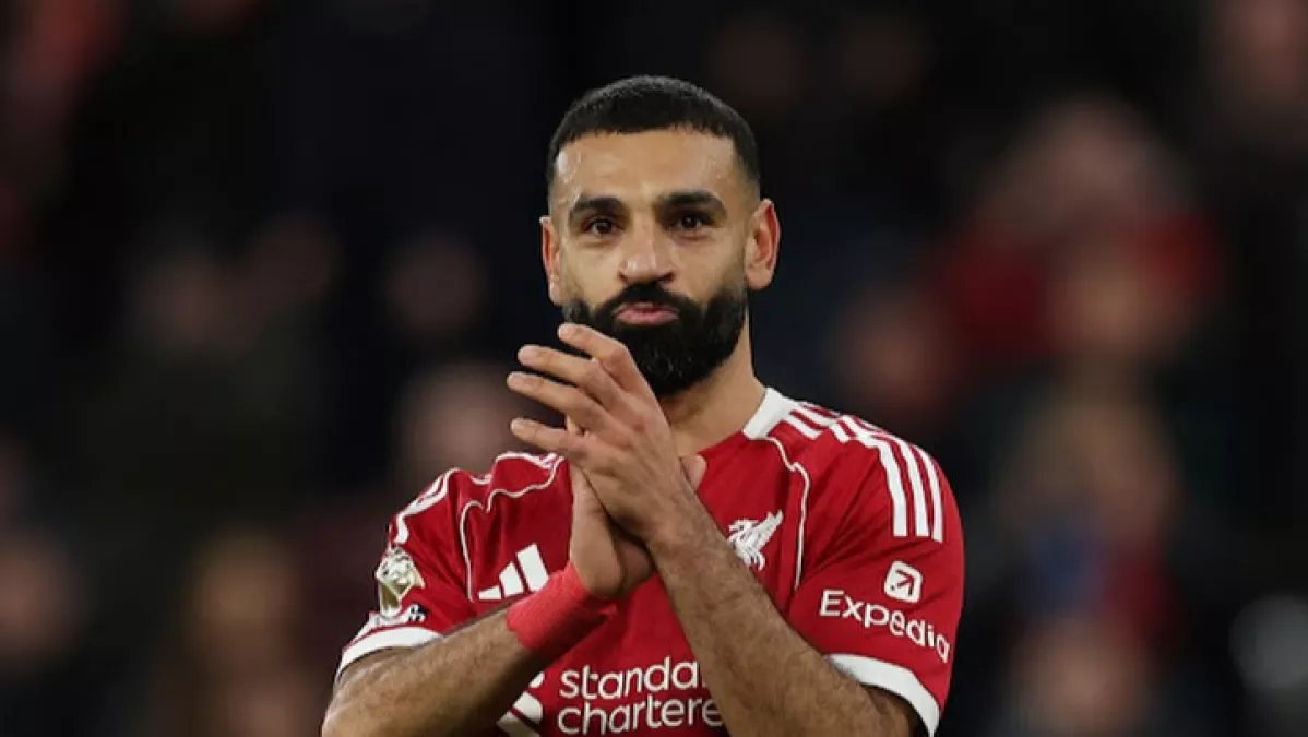«إعلان مفاجئ من محمد صلاح يحبط طموحات الأندية في دوري روشن»