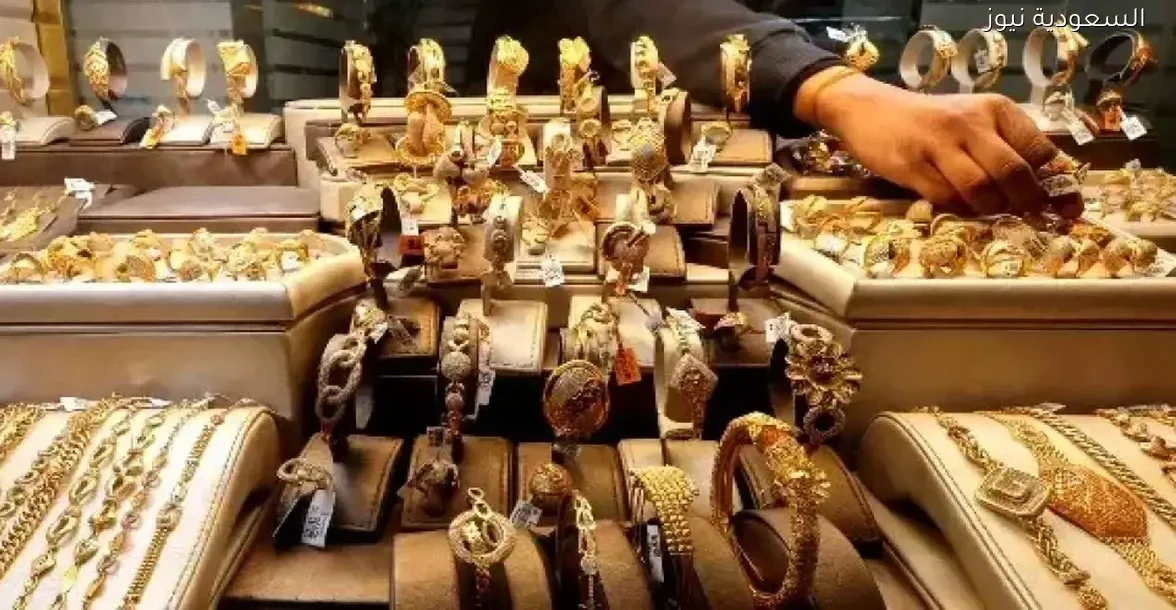 «هل حان الوقت للاستثمار في الذهب مع تقلبات الدولار والدرهم؟»