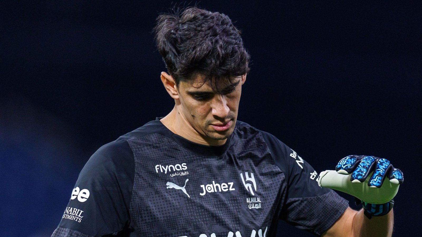 «اكتشف القنوات الناقلة لمباراة القادسية والهلال في دوري روشن السعودي 2025-2026 وكيفية مشاهدتها عبر الإنترنت»