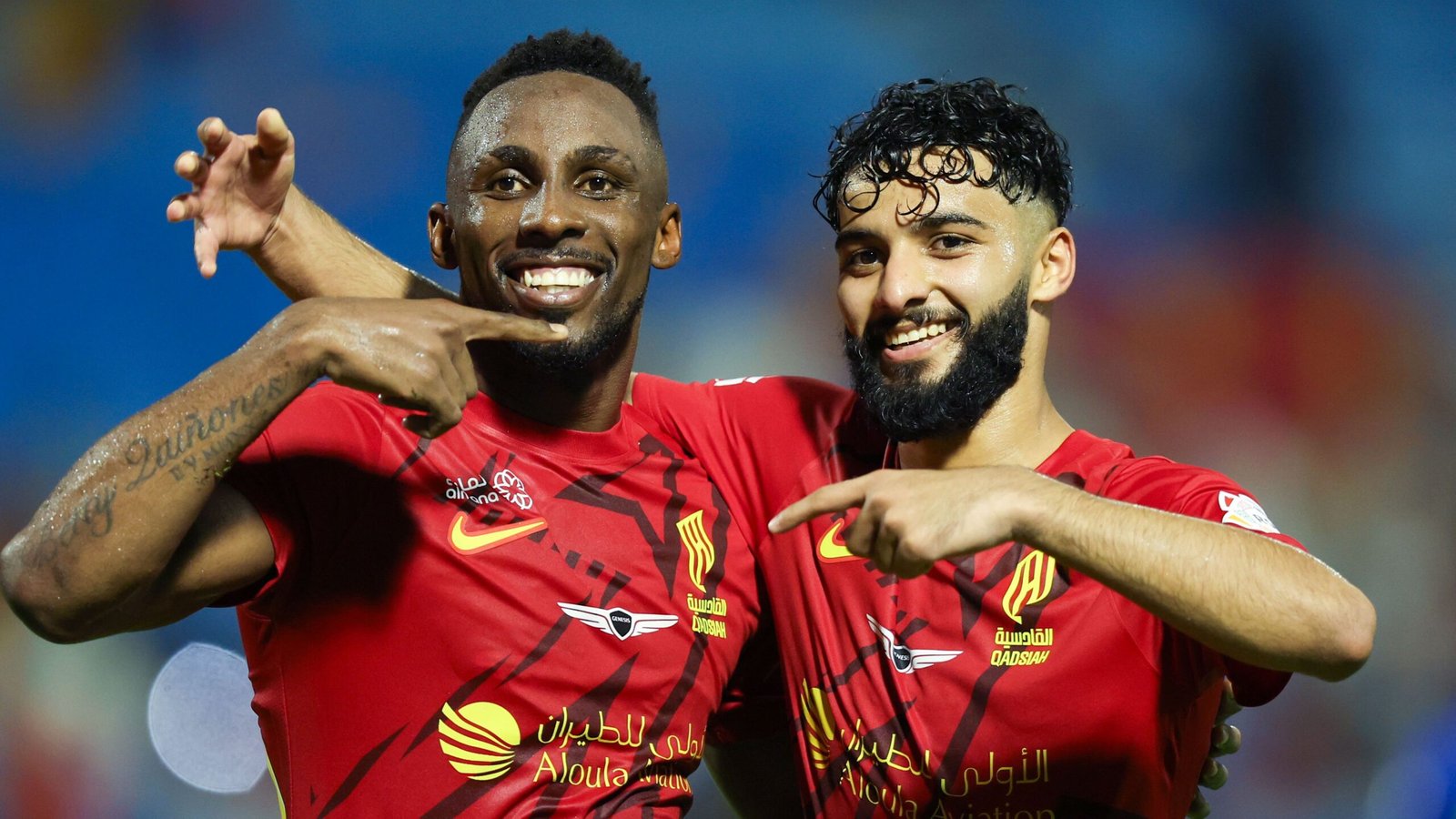 «اللقاء الحاسم: القادسية يتجاوز الهلال في صفقة محمد أبو الشامات وأوسيمين في دائرة الجدل»