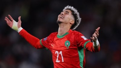 «صراع الكبار على موهبة المغرب ياسر زابيري»