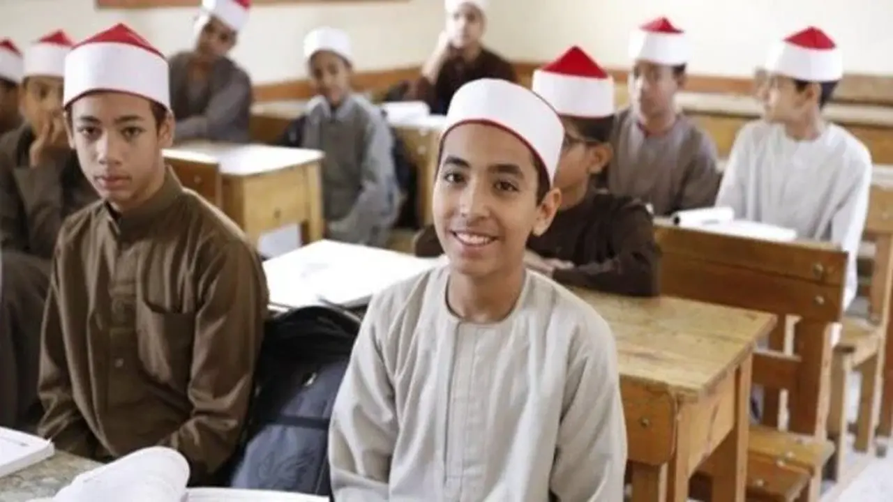 «نتائج الشهادة الإعدادية الأزهرية تقترب» موعد إعلان النتائج في مختلف المحافظات برقم الجلوس