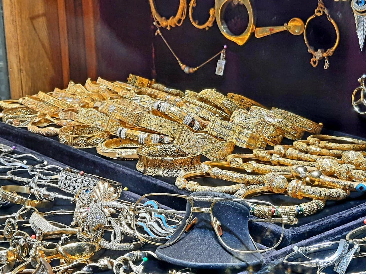 «أسعار الذهب في مصر تتألق اليوم الأربعاء 18 فبراير 2026» أسعار السبائك والجرامات توضح الاتجاهات الجديدة