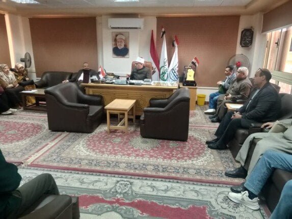 «استعدادات امتحانات النقل في بني سويف تحت متابعة رئيس الإدارة الأزهرية مع إشادة بمسابقة حفظ القرآن»