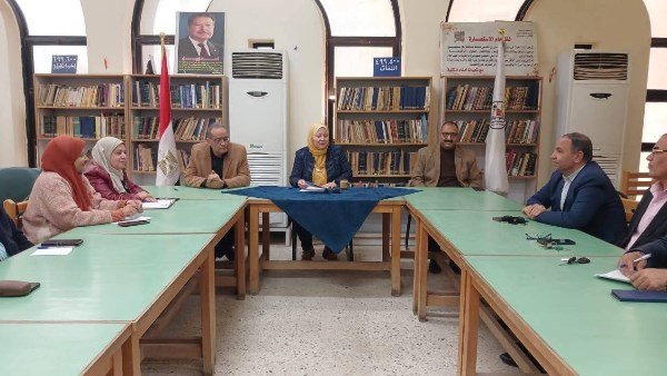 «استعدادات مكثفة في بني سويف لانطلاق الفصل الدراسي الثاني»  اجتماع موسع لتعليم بني سويف يحدد الخطط والإجراءات اللازمة