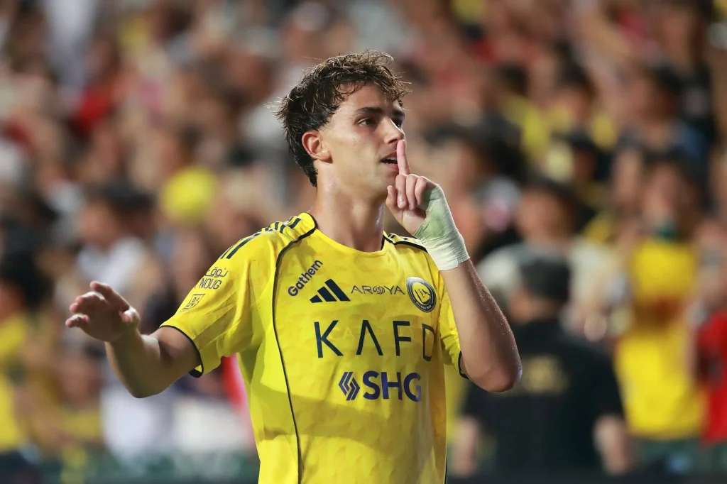 «اكتشف القناة الناقلة لمباراة النصر والنجمة وكيفية متابعة مباريات الدوري السعودي»