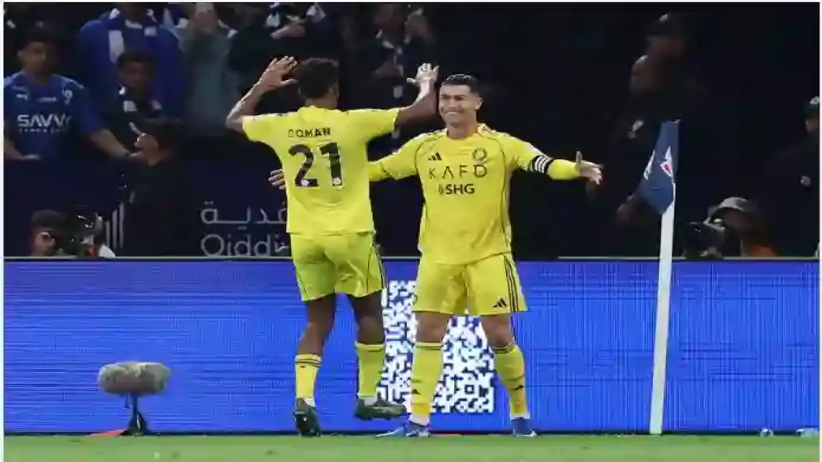 «الإحترام خارج الملعب فقط!» نجم الاتحاد يفتح النار قبل مواجهة بنزيما