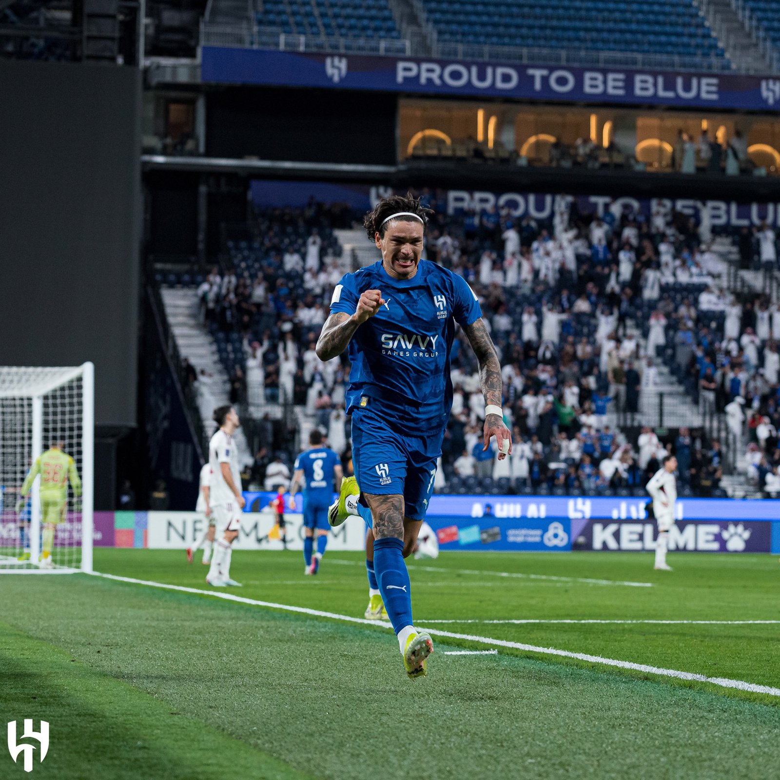 «انتصار مثير للهلال على الوحدة الإماراتي بهدفين مقابل هدف في دوري أبطال آسيا»