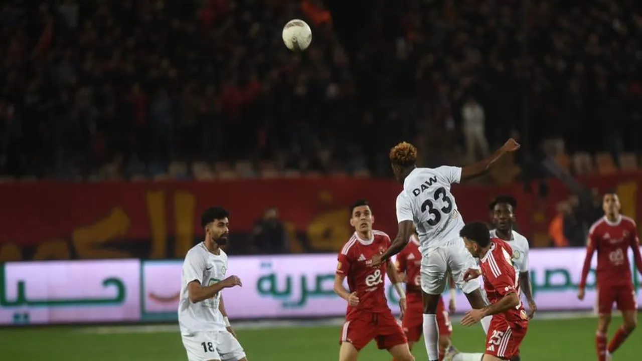 «انتظروا الإثارة» موعد مباراة الأهلي والإسماعيلي في الدوري الممتاز وتردد القناة الناقلة