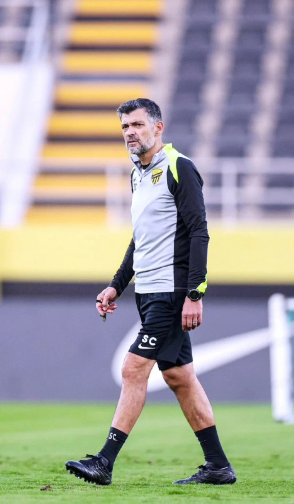 «تحدي ناري» كونسيساو يقود الاتحاد للبحث عن نقاط الغرافة