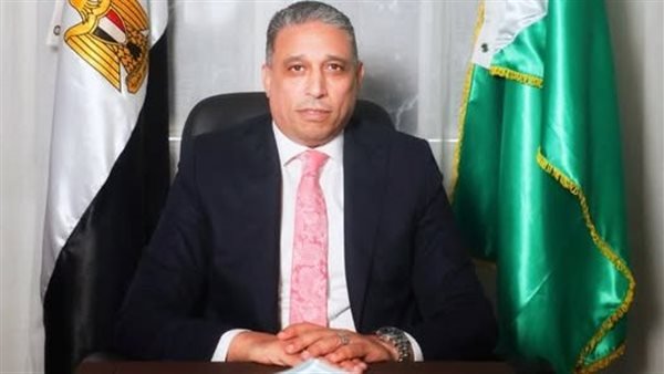 «تحذيرات وفصل طلاب في الجيزة خلال أقل من يوم»  فصل 325 طالبًا وإنذار 571 آخرين بمدرستين