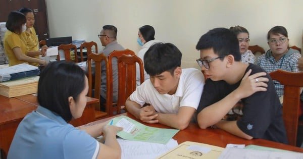 «تحسين نظام التعليم» تكيف المدارس مع تطبيق الكتب المدرسية الموحدة في جميع أنحاء البلاد