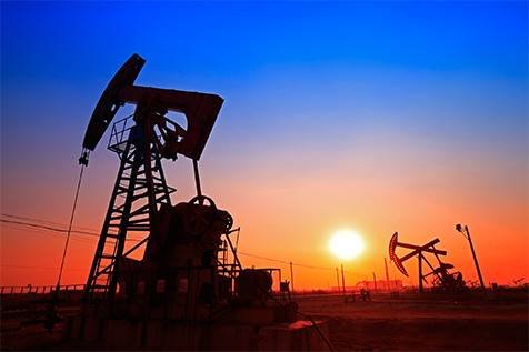 «تراجع أسعار النفط بنسبة 5% مع بوادر لتهدئة التوترات بين الولايات المتحدة وإيران»