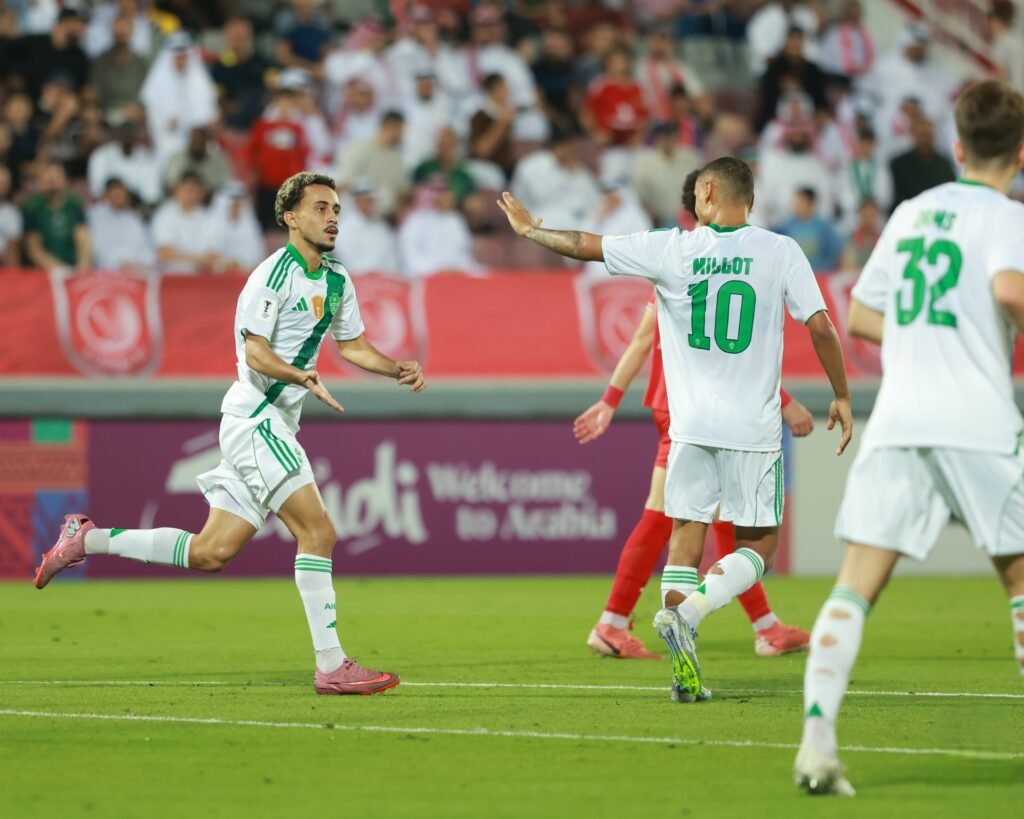 «تشكيلة الأهلي المتوقعة لمواجهة الحزم في دوري روشن السعودي»