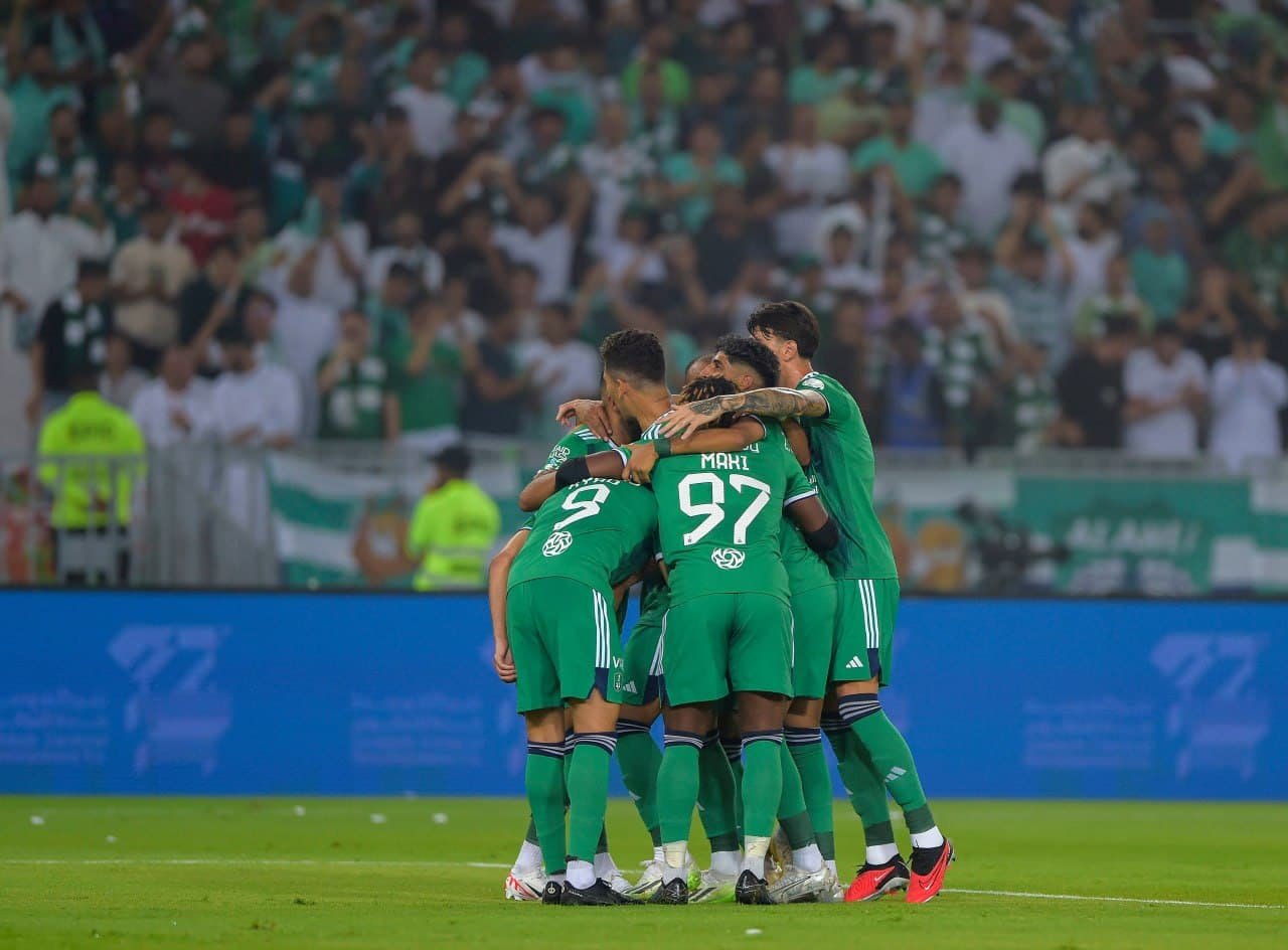 «تعرف على القناة الناقلة لمباراة الأهلي وضمك وكيفية مشاهدة مباريات الدوري السعودي»