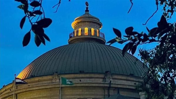 «جامعة القاهرة تودع الدكتور مفيد شهاب وزير التعليم العالي السابق»