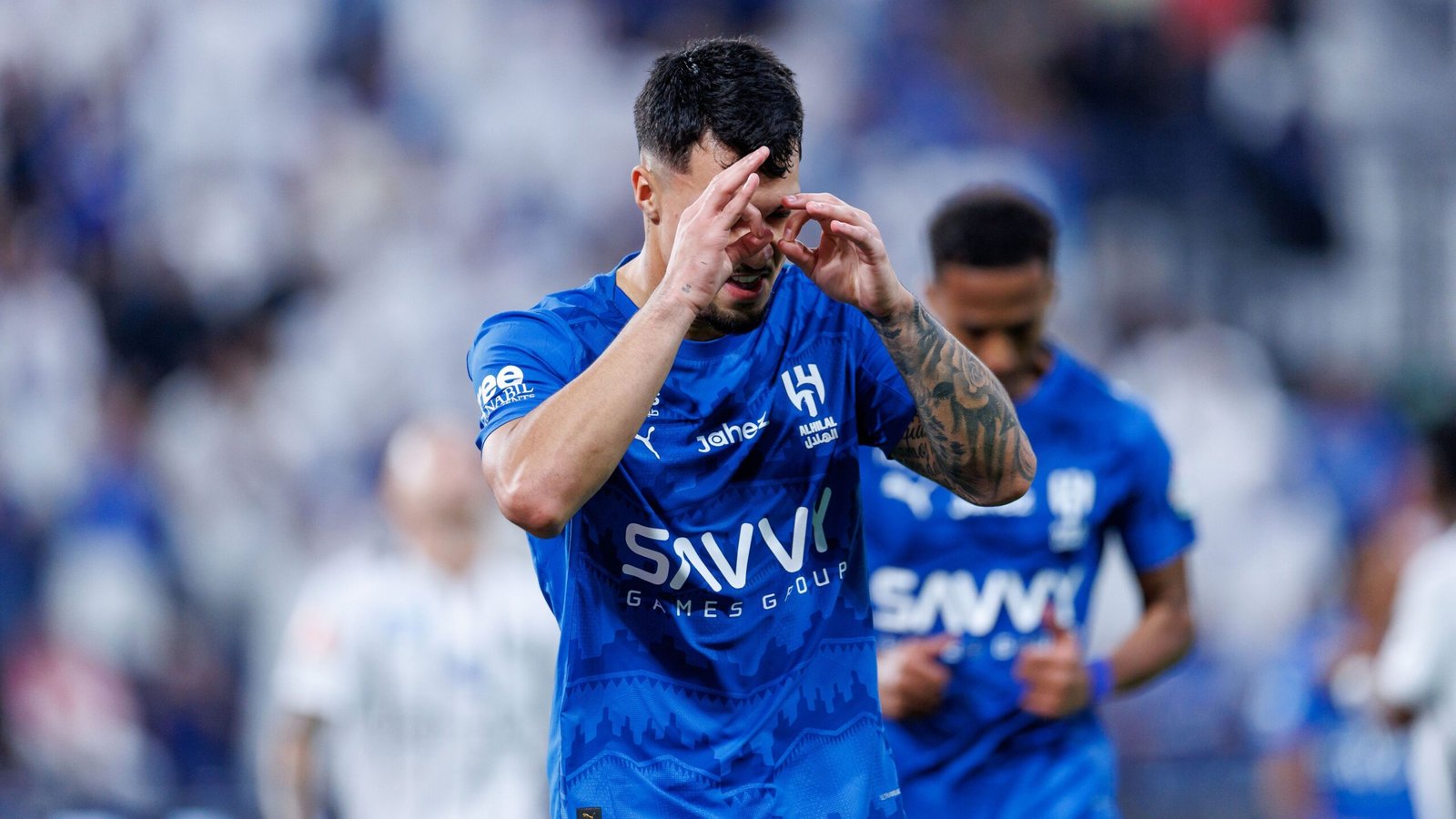 «حدث غير متوقع» ماركوس ليوناردو يضع شرطاً مفاجئاً للرحيل عن الهلال