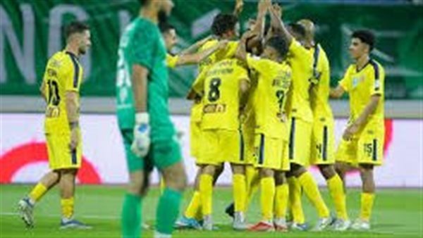 «حماس المنافسة يتجلى في بث مباشر لمباراة التعاون وضمك»