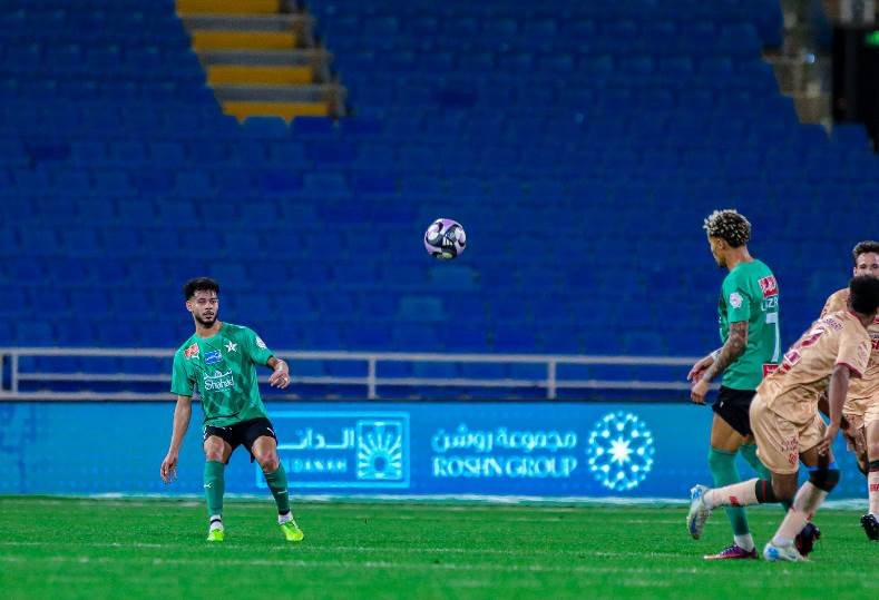 «دونجا يخوض مهمة خاصة مع النجمة في مواجهة الأهلي بدوري روشن»