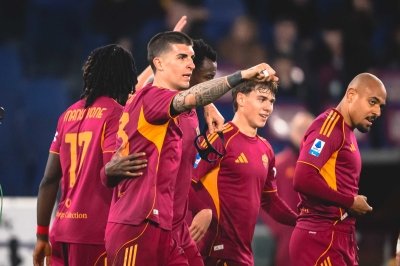 «روما تتألق وتحقق انتصارًا مدويًا على كريمونيسي بثلاثة أهداف في الدوري الإيطالي»