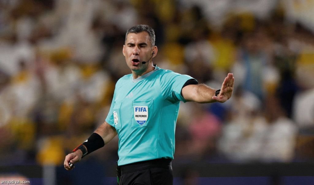 «صافرة إسكوبار تحت المجهر في مواجهة الهلال والتعاون بدوري روشن»