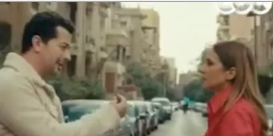 «عبر خيوط الحب» مريم تواجه مفاجأة غير متوقعة مع رسائل هاتفها في الحلقة الثالثة