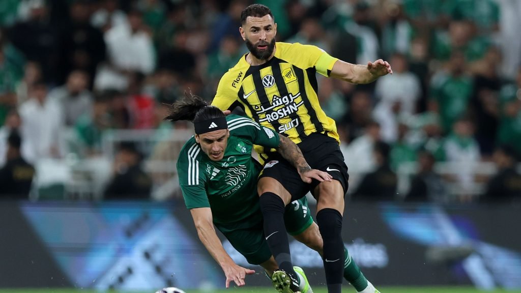 «غيابات ثلاثية في الأهلي أمام الوحدة» خطة يايسله تتضمن تكرار سيناريو بنزيما في المواجهة القادمة