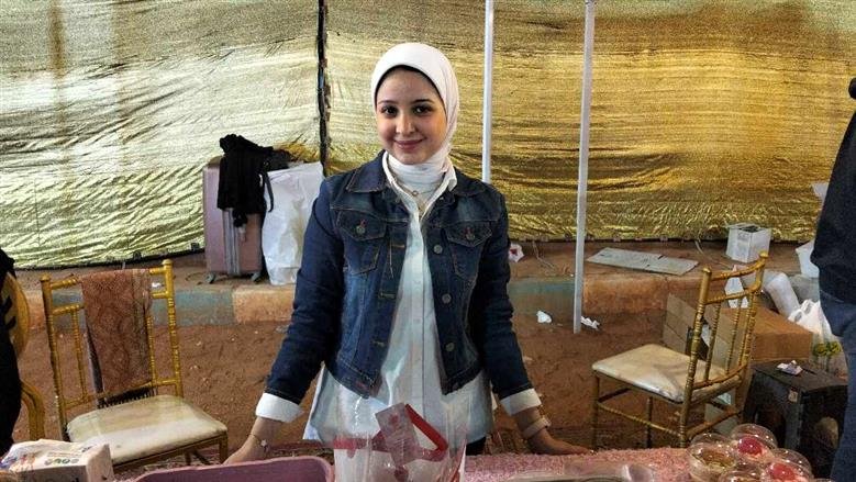 «فنون الحلوى المنزلية» «سندس» تتألق بمشروع كب كيك جديد في معارض وبازارات القاهرة وأسيوط