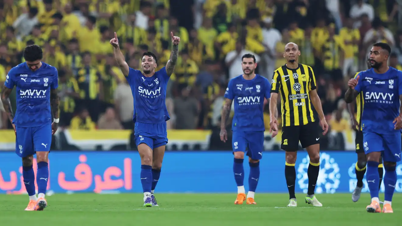 «كل ما تحتاج لمعرفته عن موعد مباراة الهلال والاتحاد في دوري روشن والقنوات الناقلة»