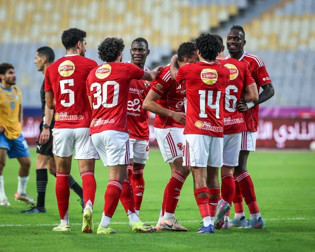 «مواجهة نارية في دوري روشن» الأهلي يسعى لاختراق المربع الذهبي في سهرة كروية رمضانية