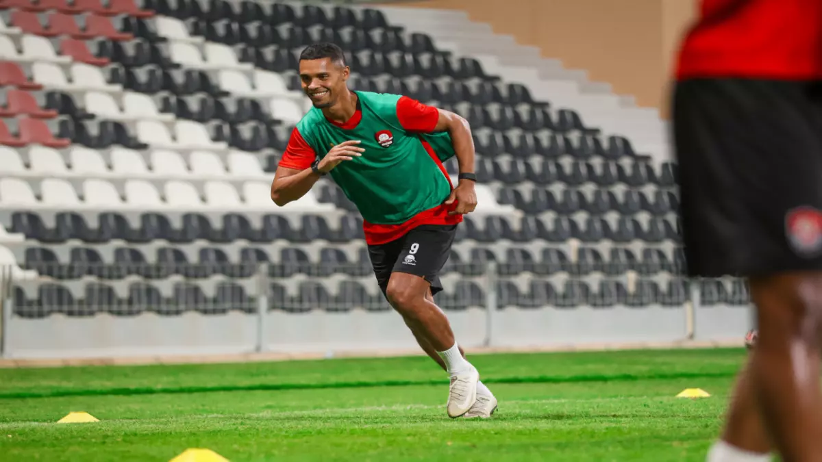 «ناصيف البياوي يعود لقيادة الرائد» تجديد الآمال في المنافسة على دوري روشن